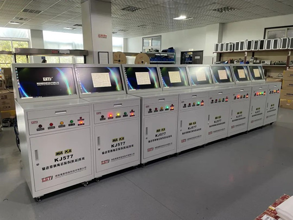 发货忙！订单旺！不畏酷暑，力保交付——榴莲APP在线观看人无惧“烤验”！